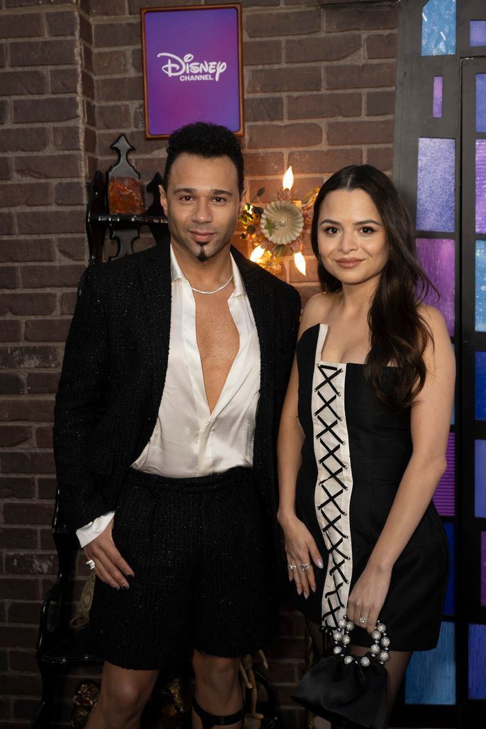 Photos: Corbin Bleu, Selena Gomez & More  Attend WIZARDS BEYOND WAVERLY PLACE Premiere Image