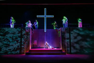 Alyse Alan Louis and cast Photo