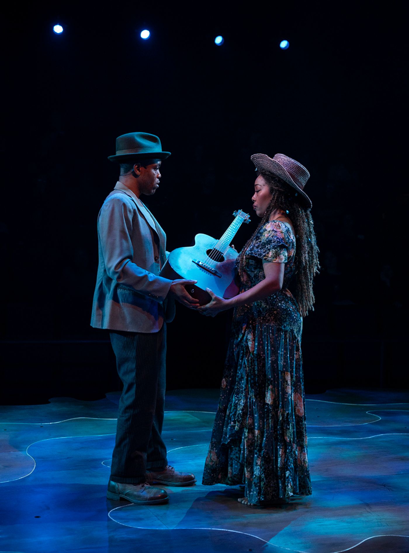 Photos: LEROY AND LUCY at Steppenwolf Theatre Company  Image