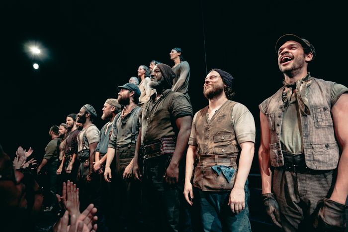 Photos & Video: SWEPT AWAY Begins Previews on Broadway — photo 9 of 9