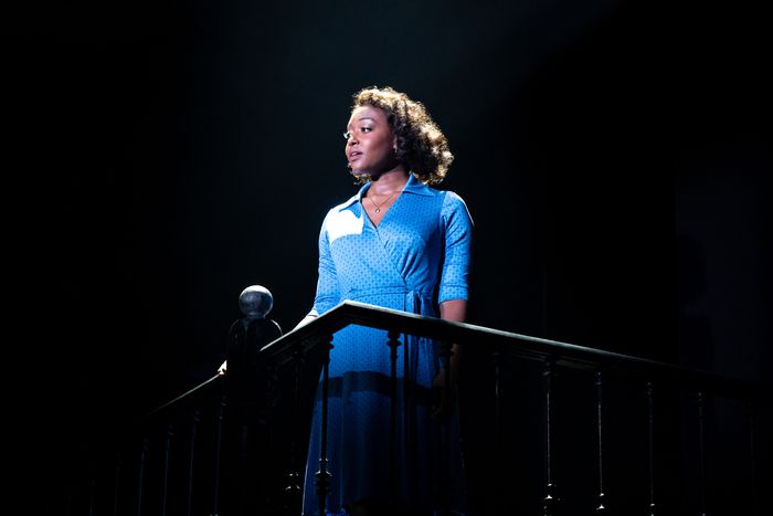 Photos: THE NOTEBOOK'S New Stars- Aisha Jackson, Anna Zavelson & Benji Santiago — photo 4 of 6