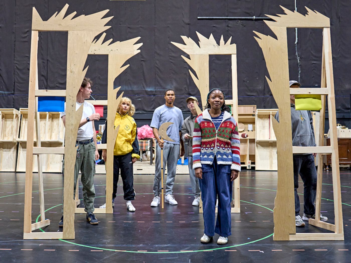 Photos: In Rehearsal With The New Cast of STRANGER THINGS: THE FIRST SHADOW  Image