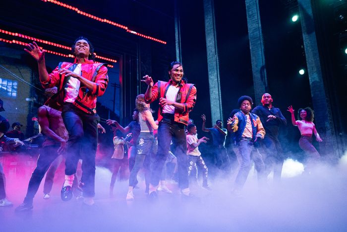 Photos: MJ on Broadway Presents Post-Show Performance of 'Thriller' — photo 11 of 12