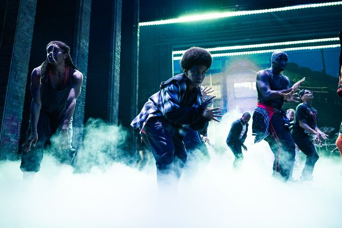 Photos: MJ on Broadway Presents Post-Show Performance of 'Thriller' — photo 7 of 12