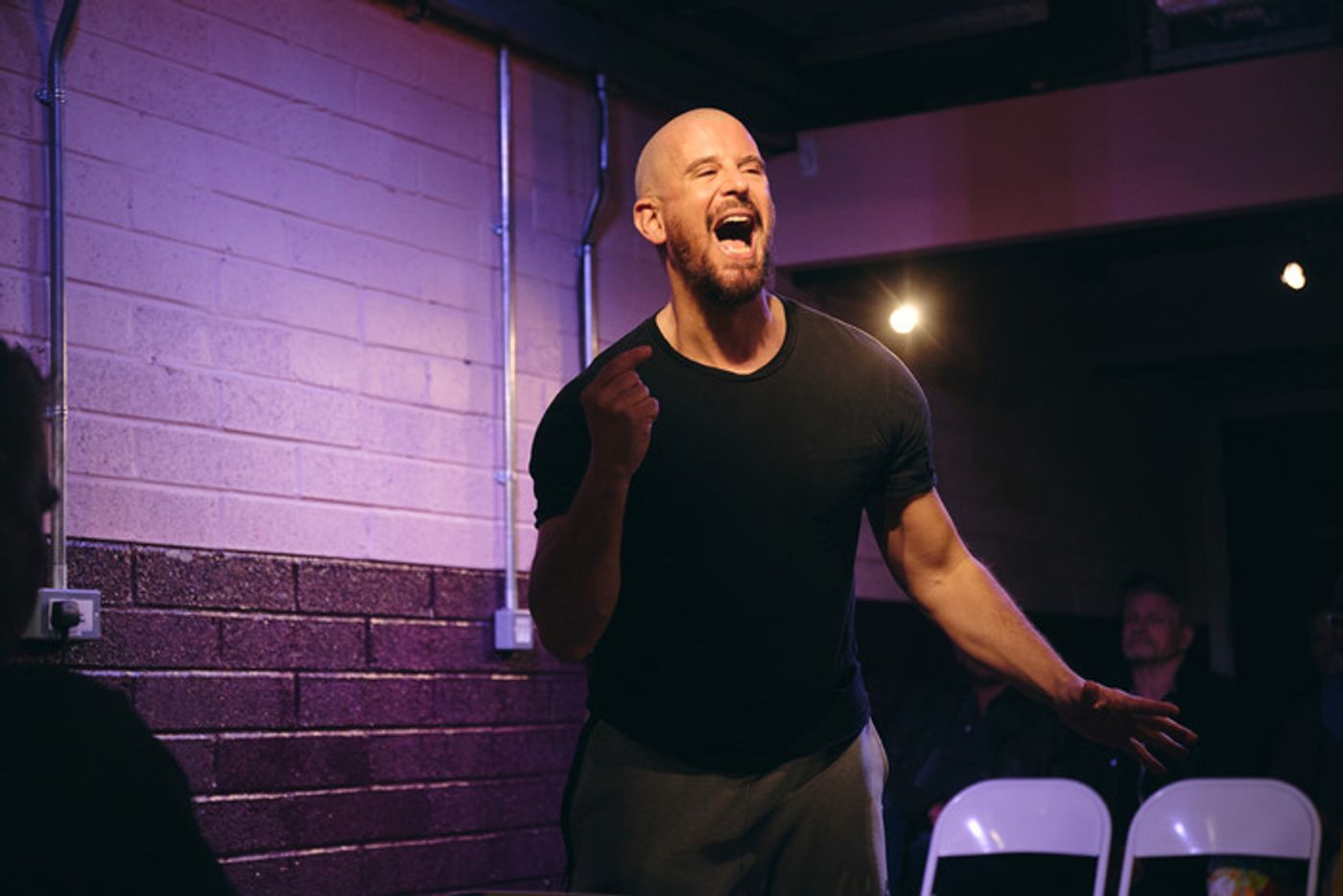 Photos: Alexis Gregory in SMOKE at the Kings Head Theatre  Image