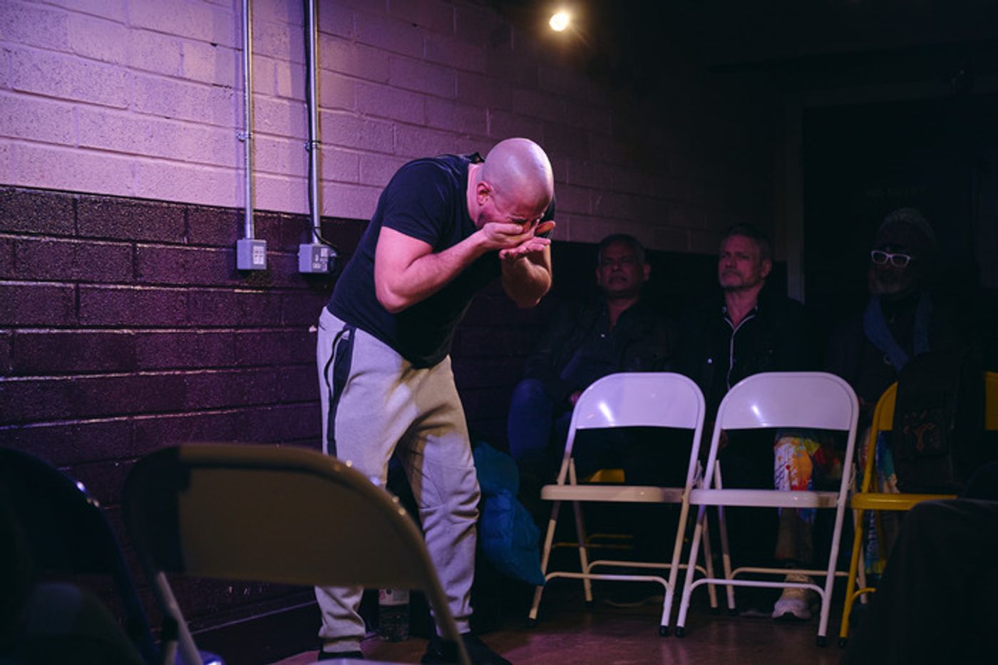 Photos: Alexis Gregory in SMOKE at the Kings Head Theatre  Image