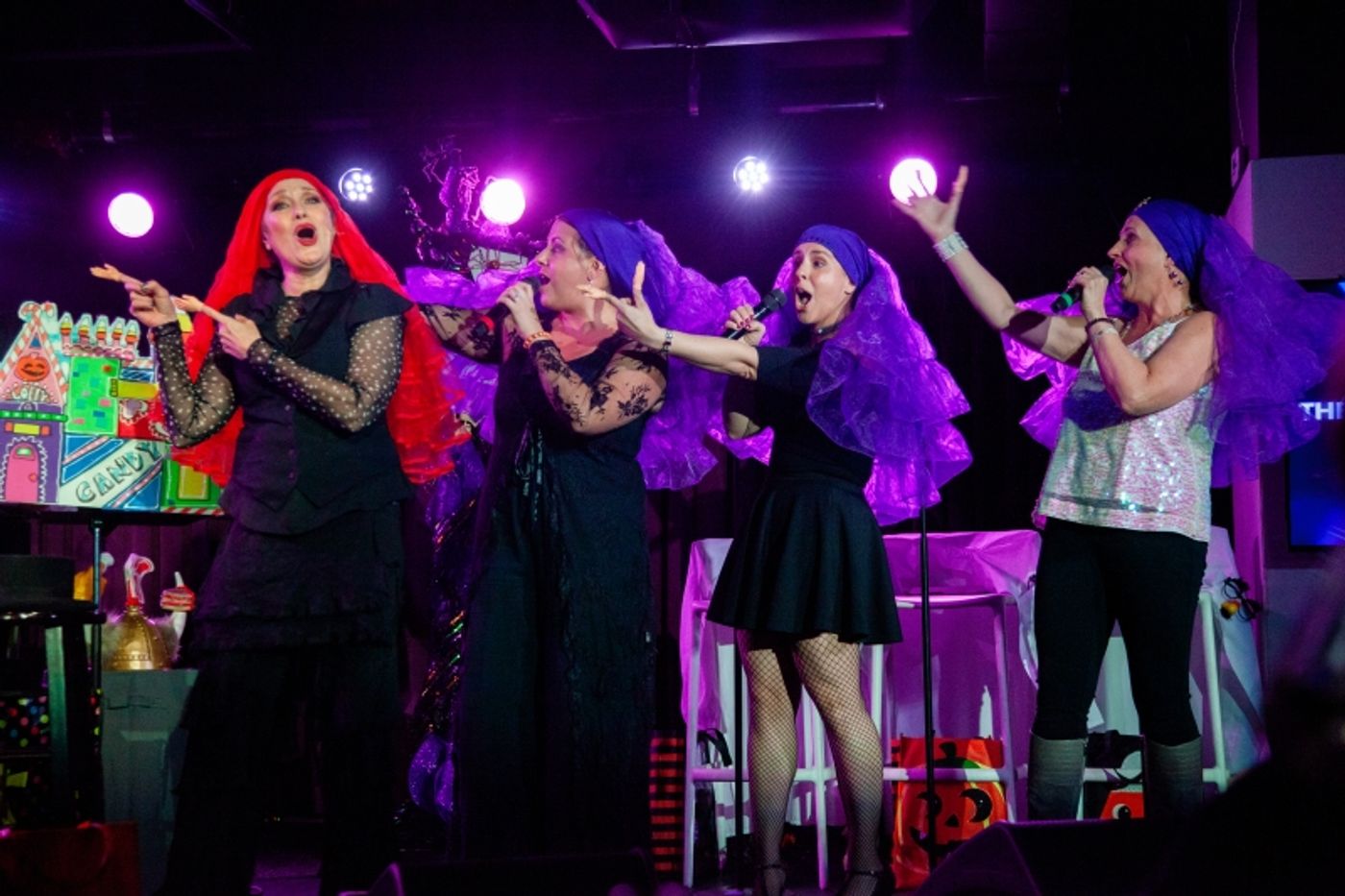 Photos: Leslie Carrara-Rudolph Brings MOONLIGHT MADNESS at The Green Room 42 Photos: Leslie Carrara-Rudolph Brings MOONLIGHT MADNESS at The Green Room 42 Image