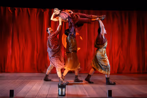 Harrison Smith, Erin Weaver, Ryan Sellers and Hank von Kolnitz @ BroadwayWorld Harrison Smith, Erin Weaver, Ryan Sellers and Hank von Kolnitz Photo