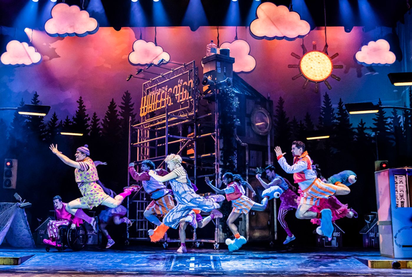 Photos: THE CREAKERS at London’s Southbank Centre’s Queen Elizabeth Hall Photos: THE CREAKERS at London’s Southbank Centre’s Queen Elizabeth Hall Image