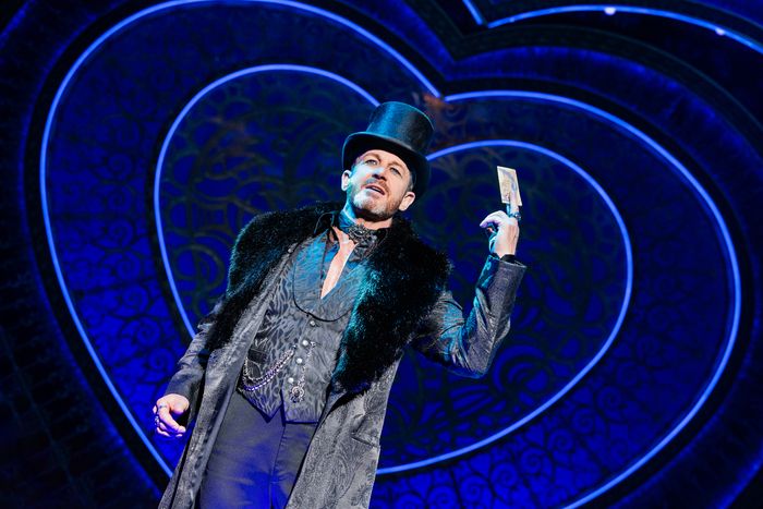 Photos: Solea Pfeiffer & John Cardoza in MOULIN ROUGE! — photo 8 of 12