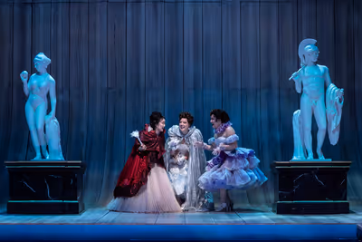 Ying Fang Emily Richter Sarah Mesko Photo