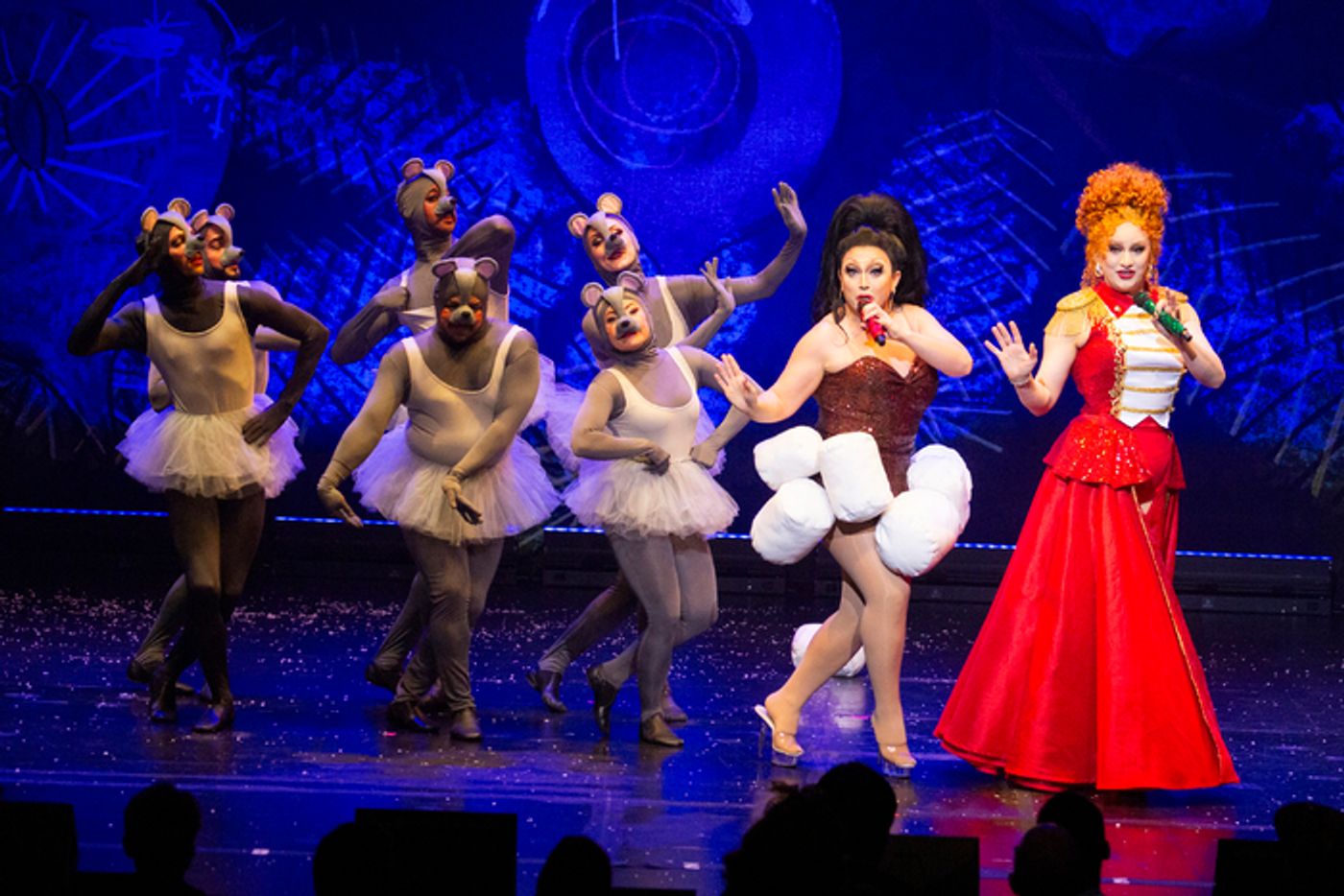 Photos: BenDeLaCreme and Jinkx Monsoon in THE JINKX AND DELA HOLIDAY SHOW  Image