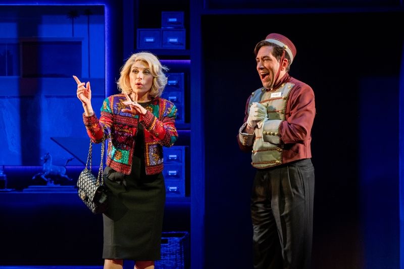 Review: South Coast Repertory Presents World Premiere Play JOAN Image