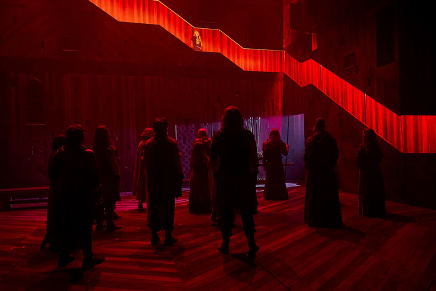 PHOTOS: Primeras imágenes de LOS PILARES DE LA TIERRA en el EDP Gran Vía de Madrid PHOTOS: Primeras imágenes de LOS PILARES DE LA TIERRA en el EDP Gran Vía de Madrid Image