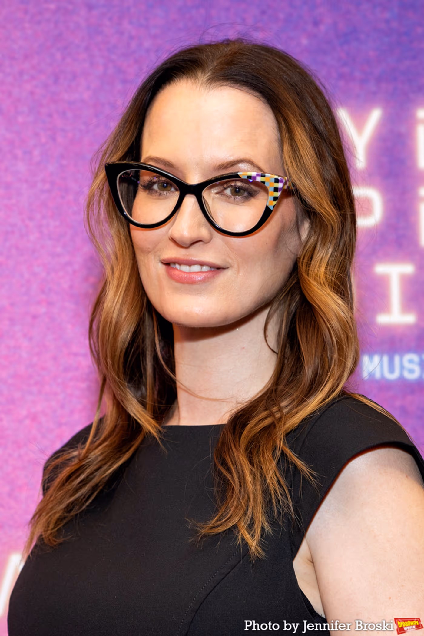 Photos: MAYBE HAPPY ENDING Red Carpet Arrivals  Image