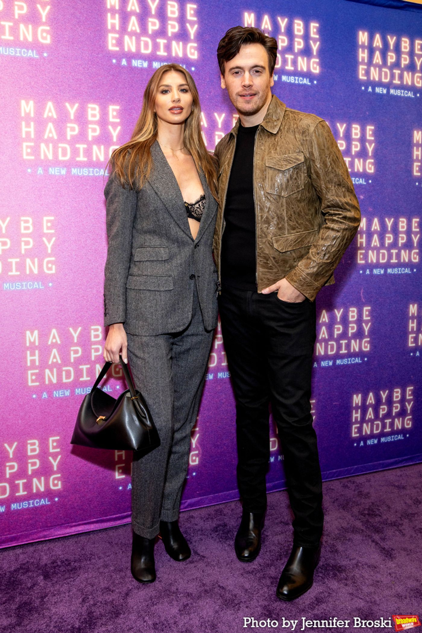 Photos: MAYBE HAPPY ENDING Red Carpet Arrivals Photos: MAYBE HAPPY ENDING Red Carpet Arrivals Image