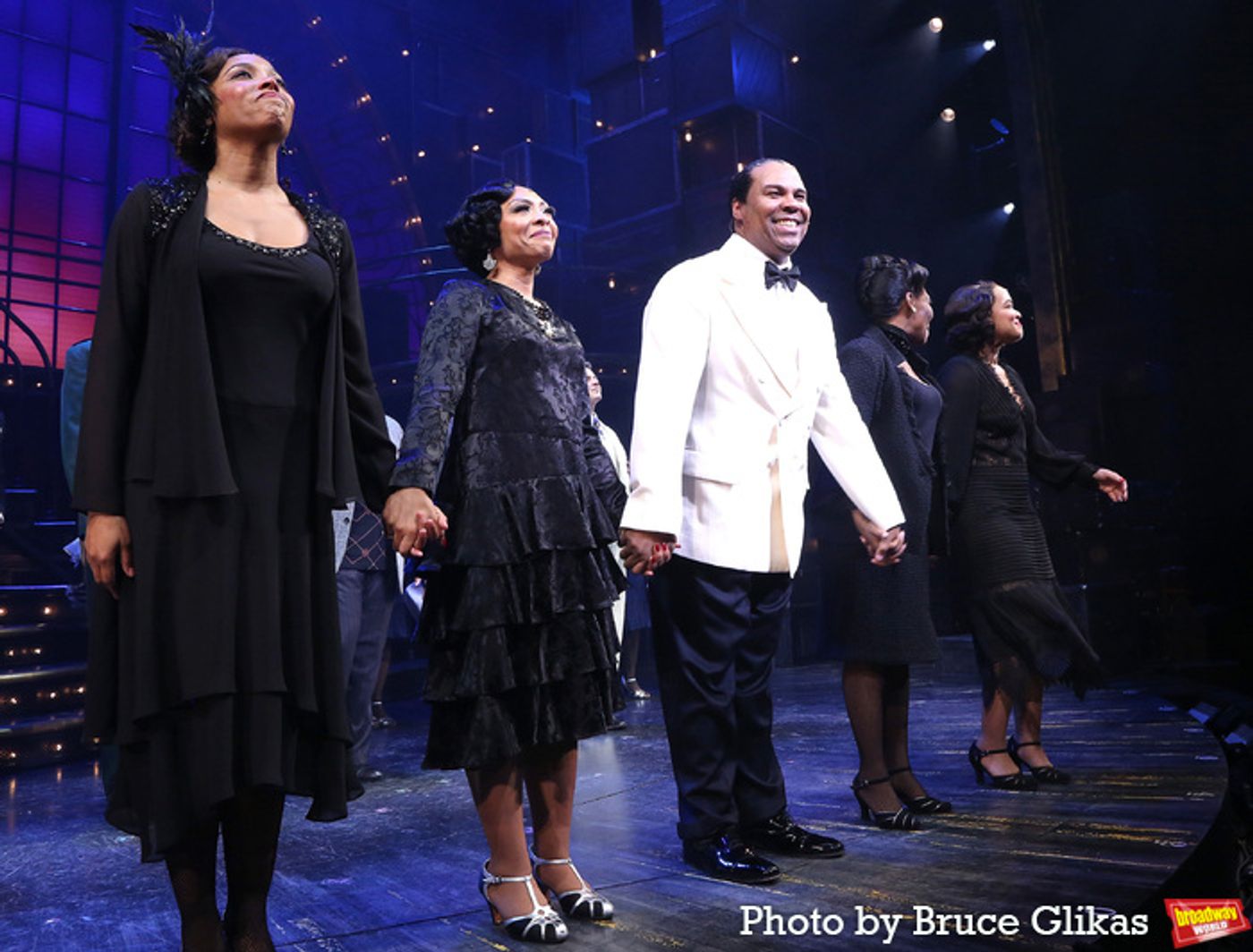 Photos: A WONDERFUL WORLD Cast Takes Opening Night Bows on Broadway  Image
