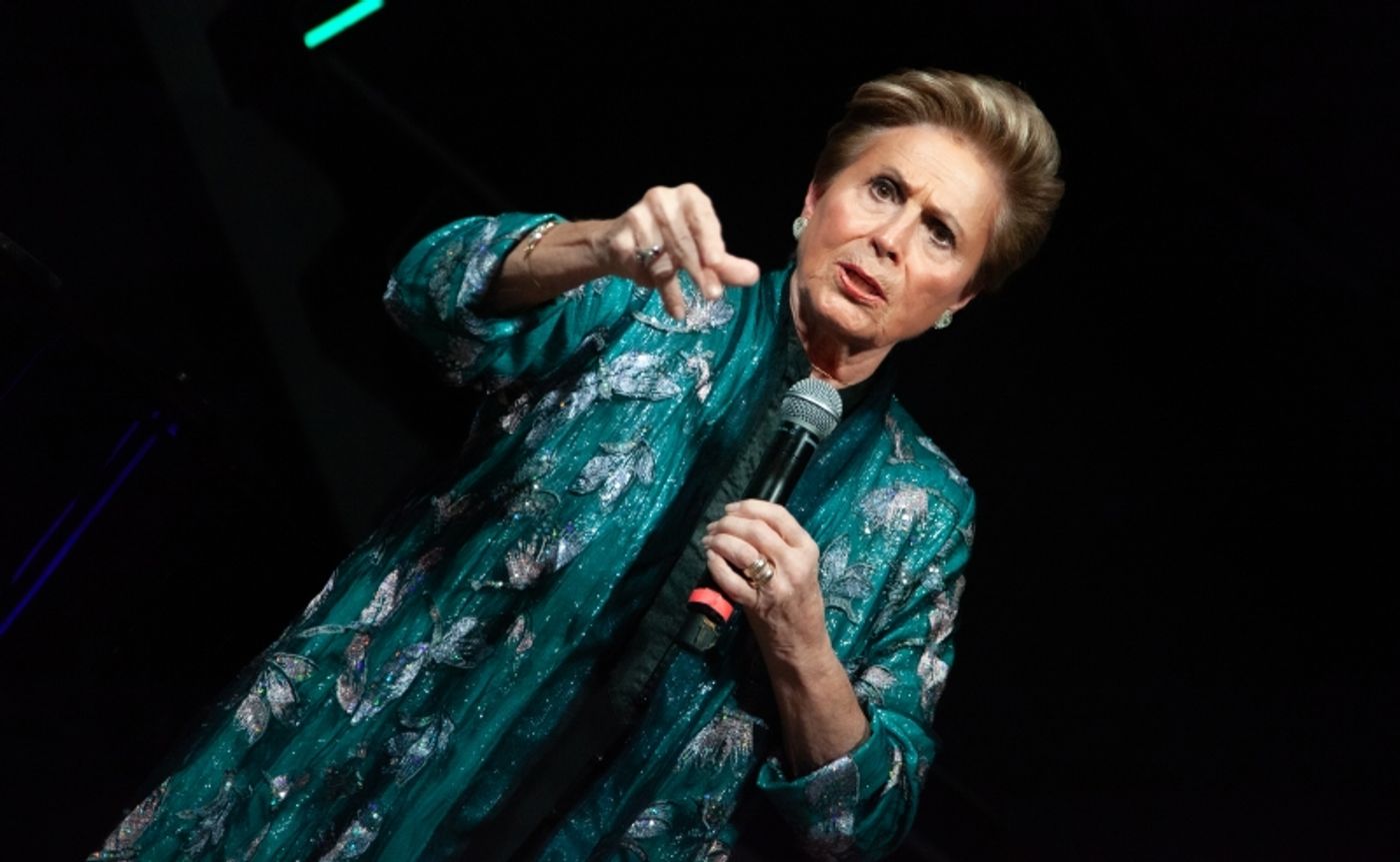 Review: Lorna Dallas Picture Perfect In SNAPSHOTS at Chelsea Table + Stage Review: Lorna Dallas Picture Perfect In SNAPSHOTS at Chelsea Table + Stage Image