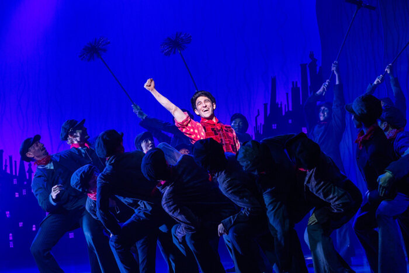 Photos: MARY POPPINS UK And Ireland Tour Starring Stefanie Jones, Jack Chambers, and More  Image