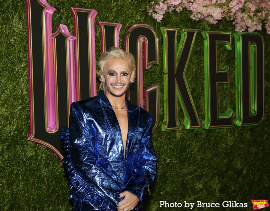Photos: Ariana Grande, Cynthia Erivo and More at the WICKED NYC Premiere Image