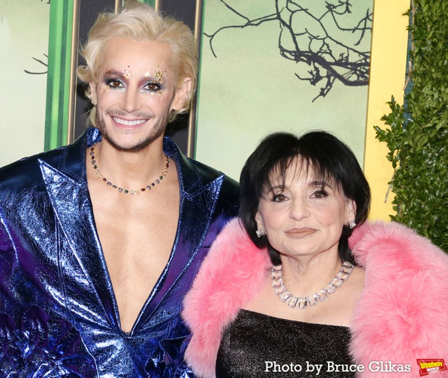 Photos: Ariana Grande, Cynthia Erivo and More at the WICKED NYC Premiere Image