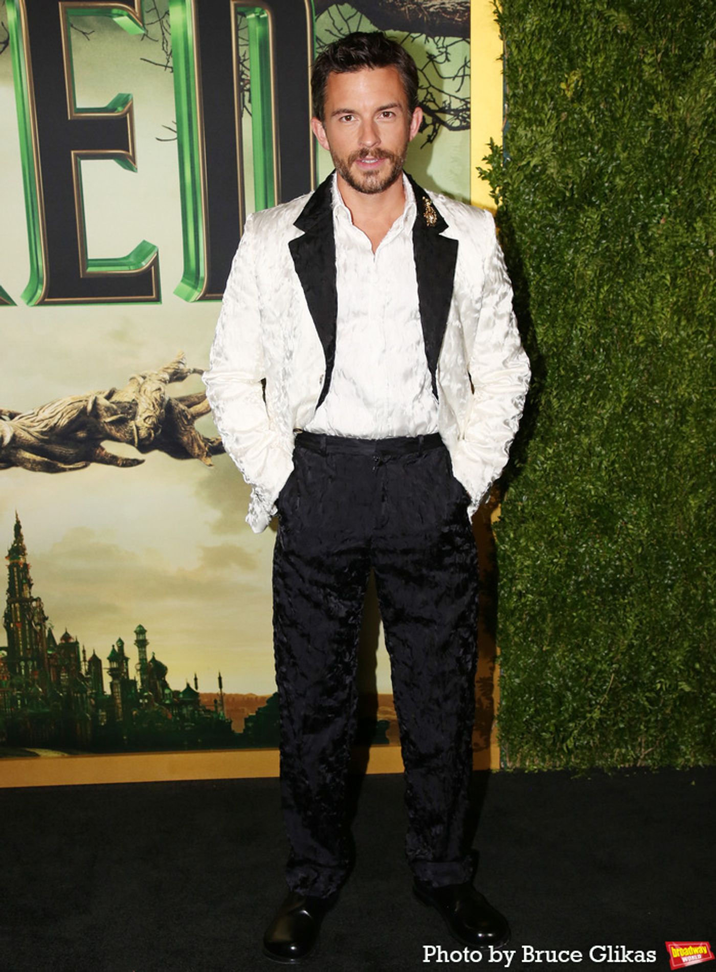 Photos: Ariana Grande, Cynthia Erivo and More at the WICKED NYC Premiere  Image