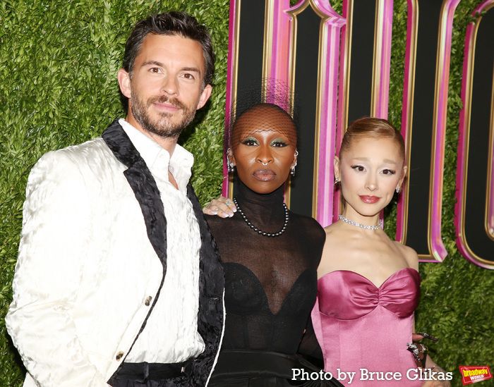 Photos: Ariana Grande, Cynthia Erivo and More at the WICKED NYC Premiere — photo 2 of 97