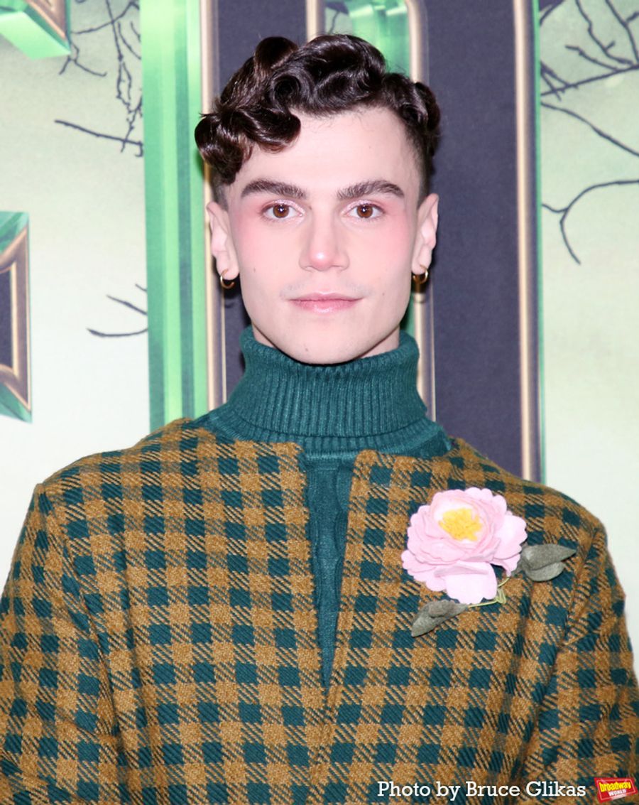 Photos: Ariana Grande, Cynthia Erivo and More at the WICKED NYC Premiere Image