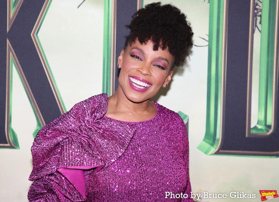 Photos: Ariana Grande, Cynthia Erivo and More at the WICKED NYC Premiere Image