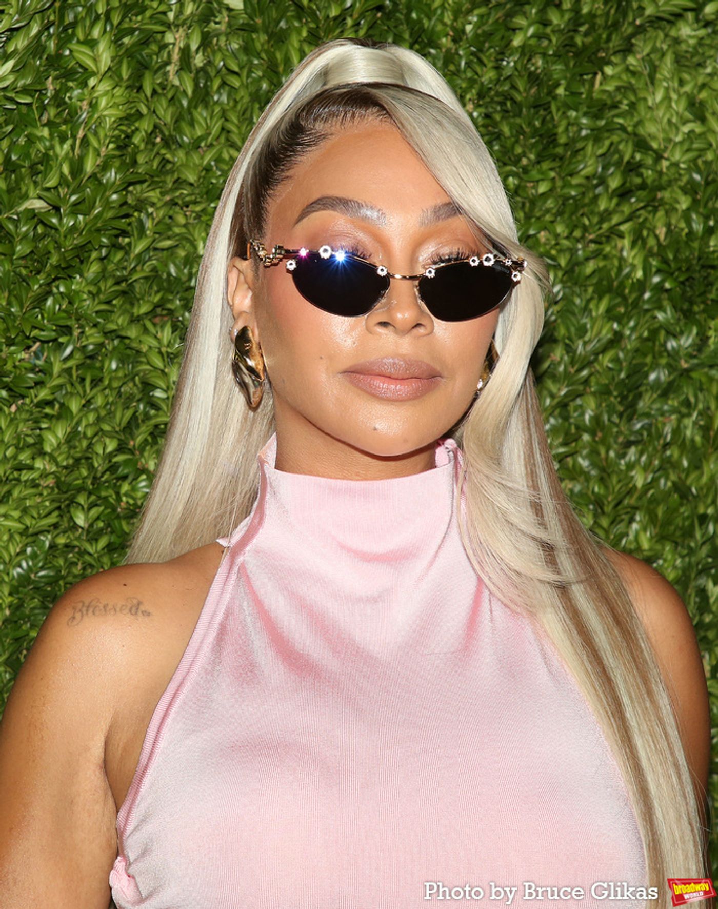 Photos: Ariana Grande, Cynthia Erivo and More at the WICKED NYC Premiere  Image