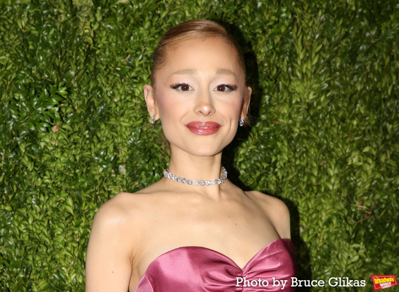 Photos: Ariana Grande, Cynthia Erivo and More at the WICKED NYC Premiere  Image