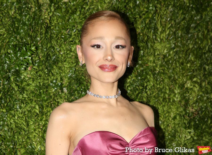 Photos: Ariana Grande, Cynthia Erivo and More at the WICKED NYC Premiere Image