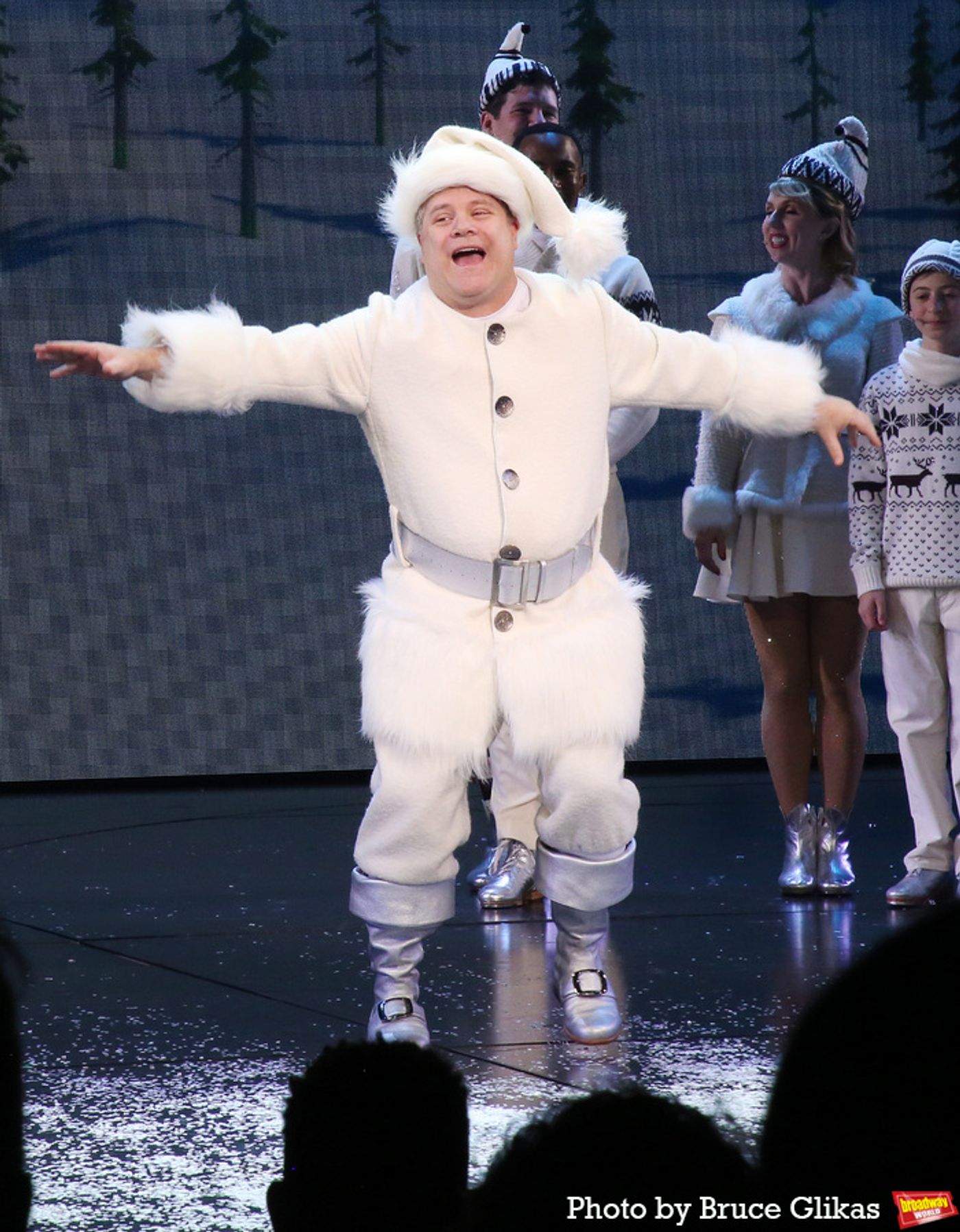 Photos: ELF Cast Takes Opening Night Bows on Broadway  Image