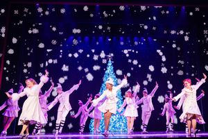 Ashley Brown, Kayla Davion, Jennifer Sanchez, and the Cast Photo