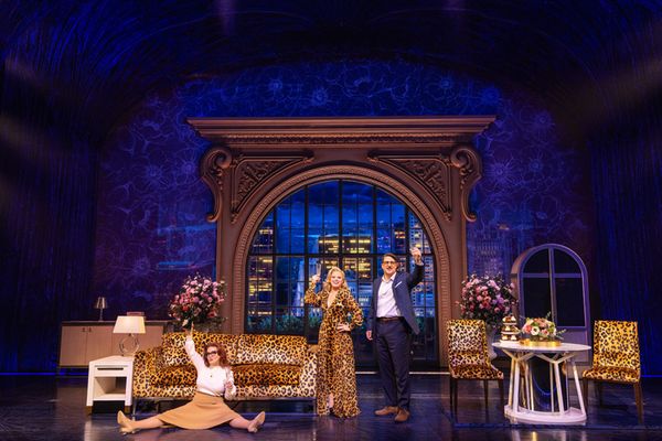 Jennifer Simard, Megan Hilty, and Christopher Sieber Photo