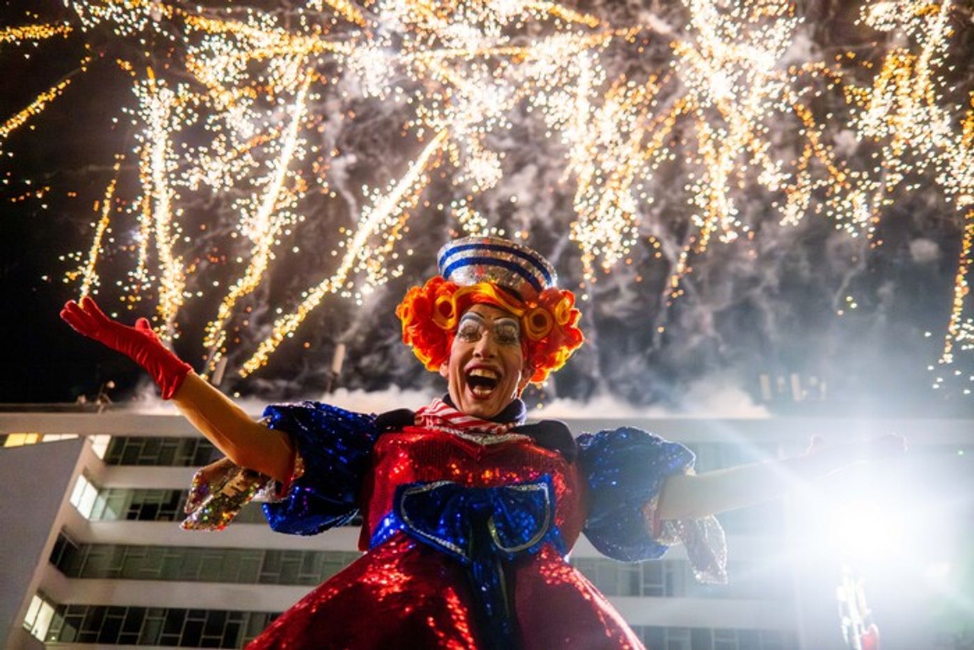Photos: PETER PAN Star Andrew Ryan Rings Christmas At the Jewellery Quarter Christmas Lights  Image