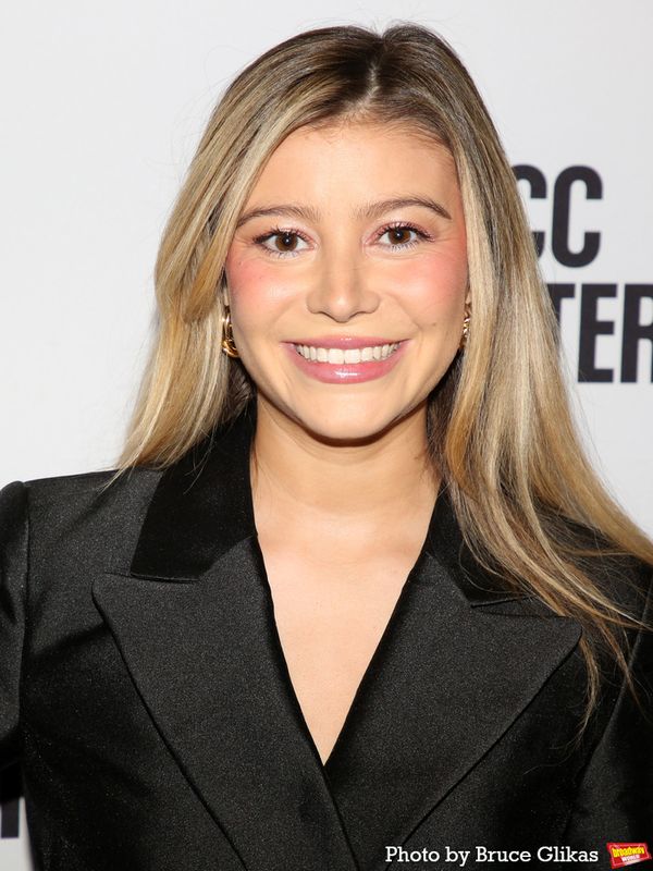 Genevieve Hannelius, Photo
