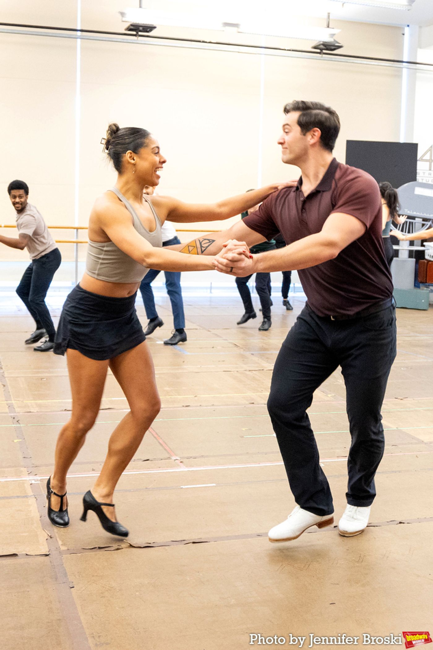 Photos: WHITE CHRISTMAS At Paper Mill Playhouse Meets the Press  Image