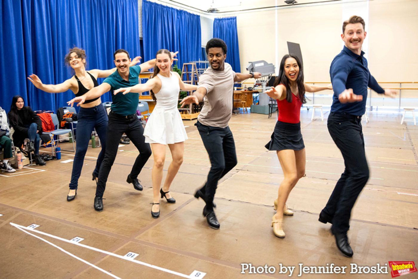 Photos: WHITE CHRISTMAS At Paper Mill Playhouse Meets the Press  Image