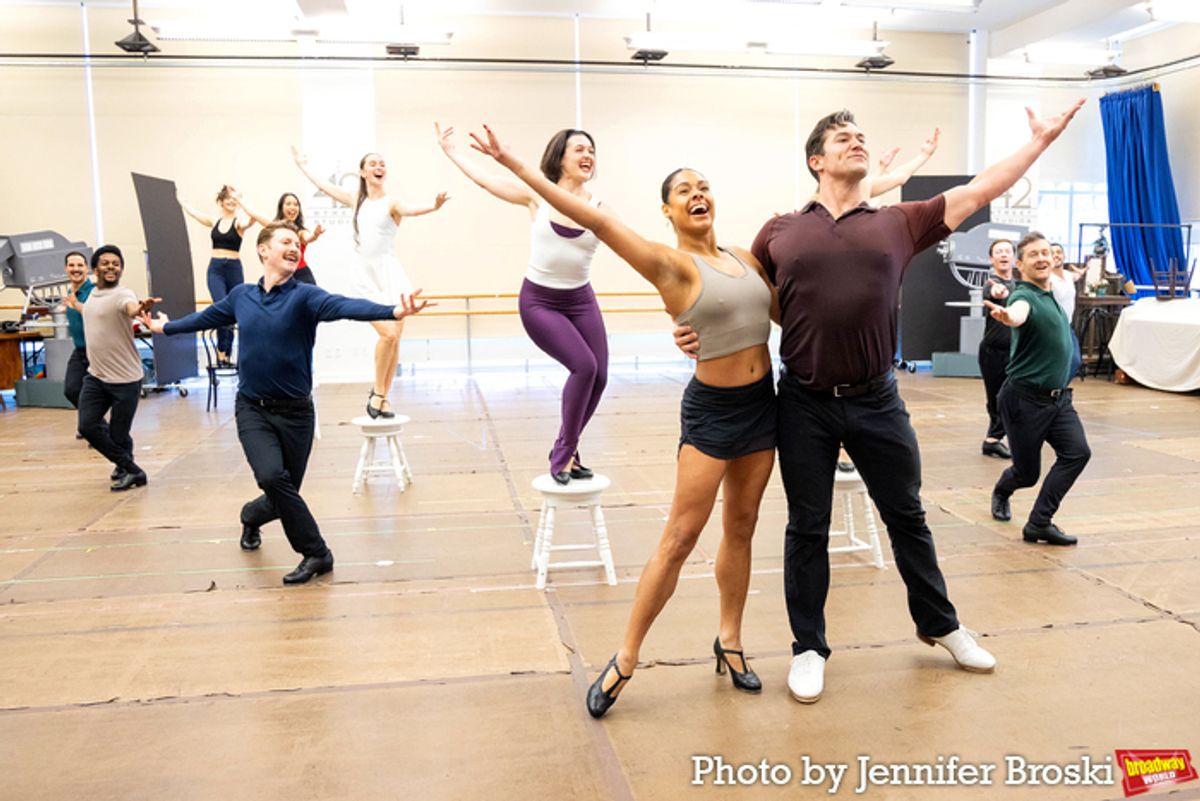 Keely Beirne, Casey Garvin, and the cast of WHITE CHRISTMAS at 