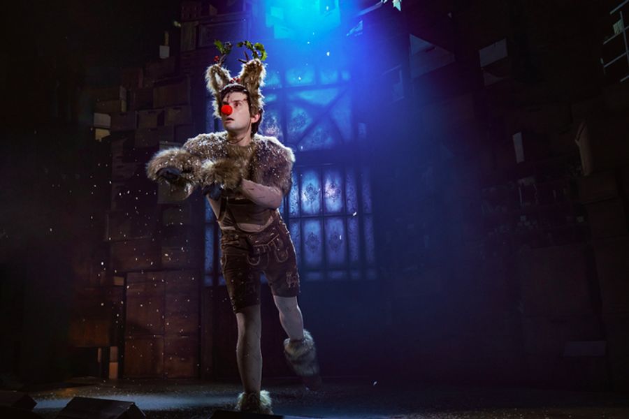 Photos: A CHRISTMAS CAROL(ISH) At Transfers To The West End This Christmas Image