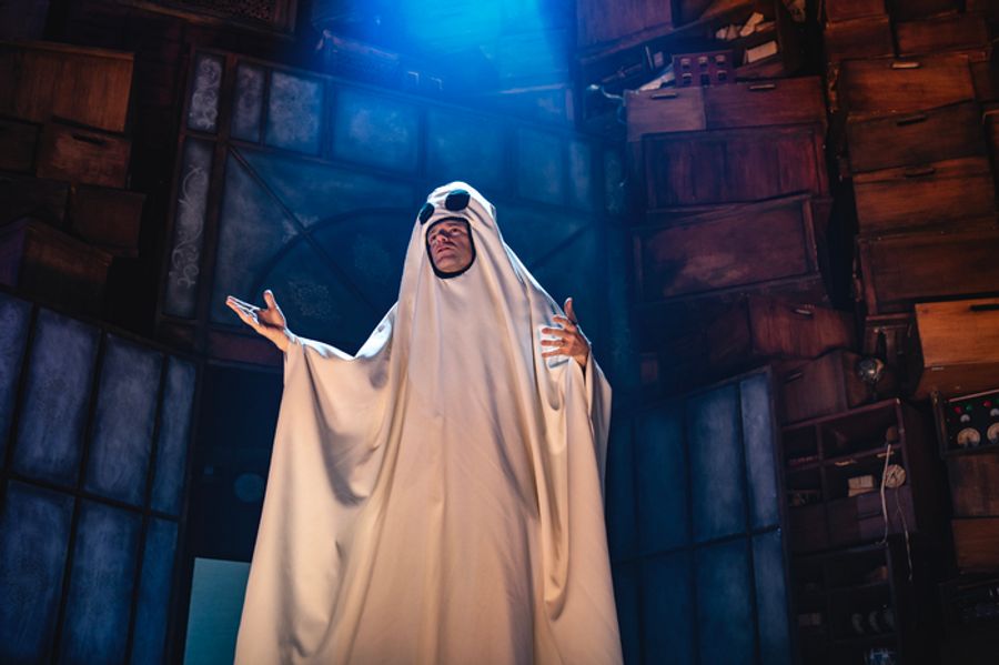 Photos: A CHRISTMAS CAROL(ISH) At Transfers To The West End This Christmas Image