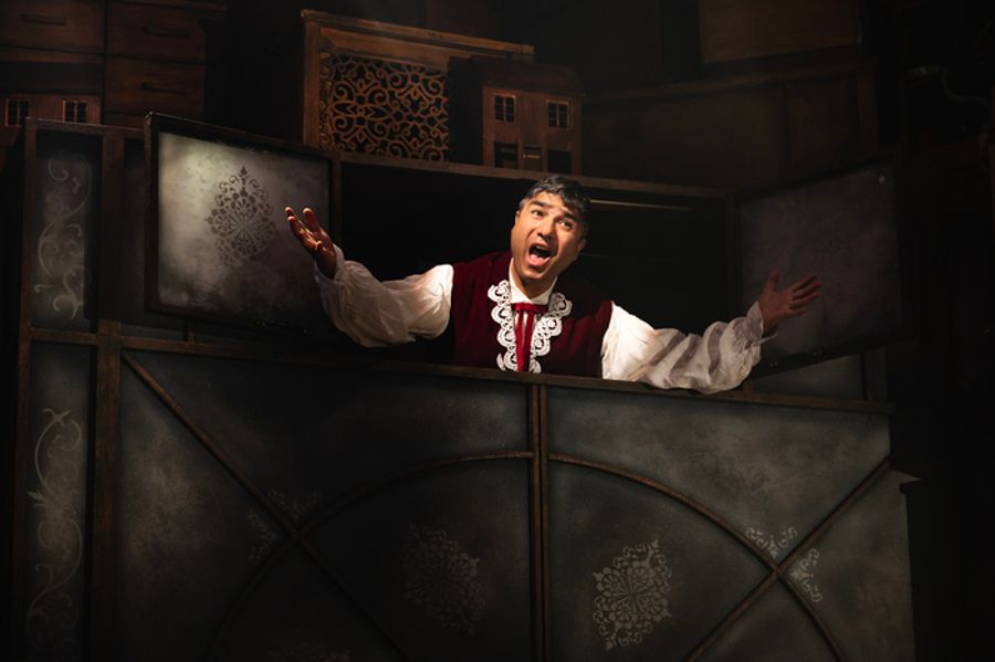 Photos: A CHRISTMAS CAROL(ISH) At Transfers To The West End This Christmas Image