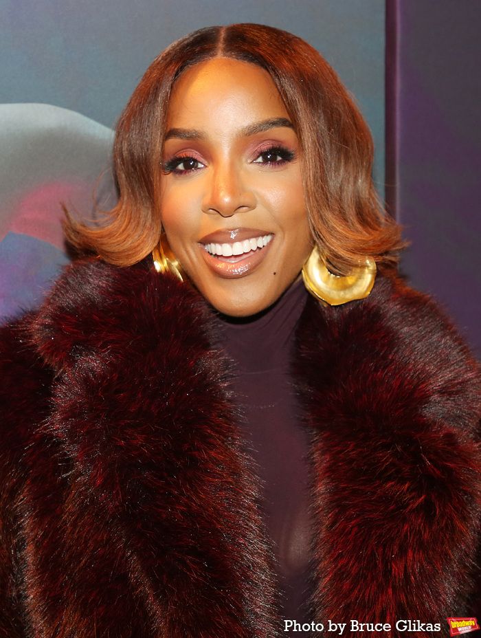 Photos: Stars Arrive at DEATH BECOMES HER on Opening Night — photo 2 of 87