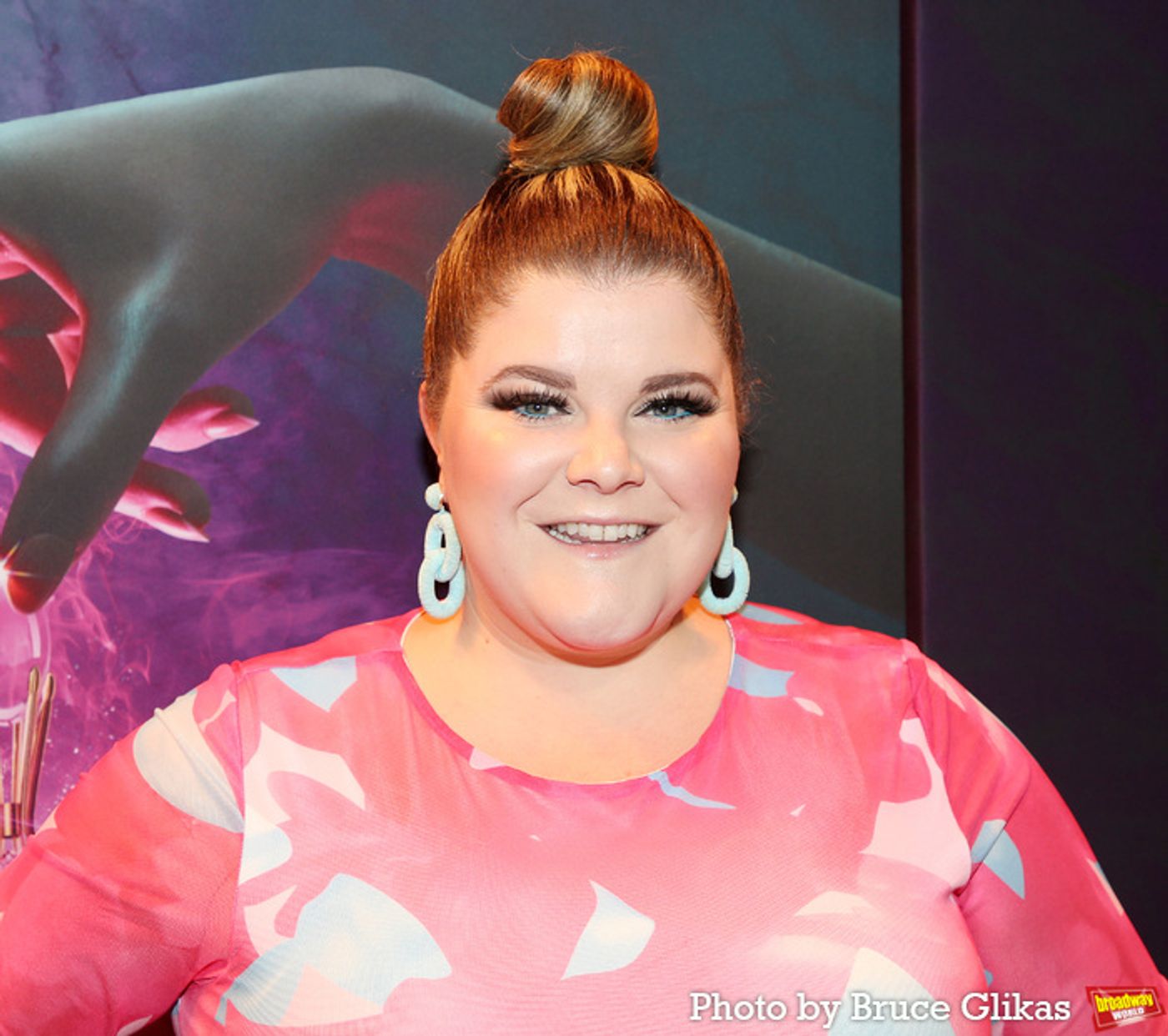 Photos: Stars Arrive at DEATH BECOMES HER on Opening Night  Image