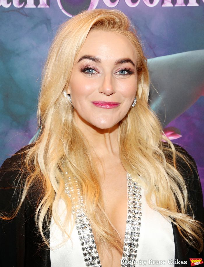 Photos: Stars Arrive at DEATH BECOMES HER on Opening Night — photo 60 of 87
