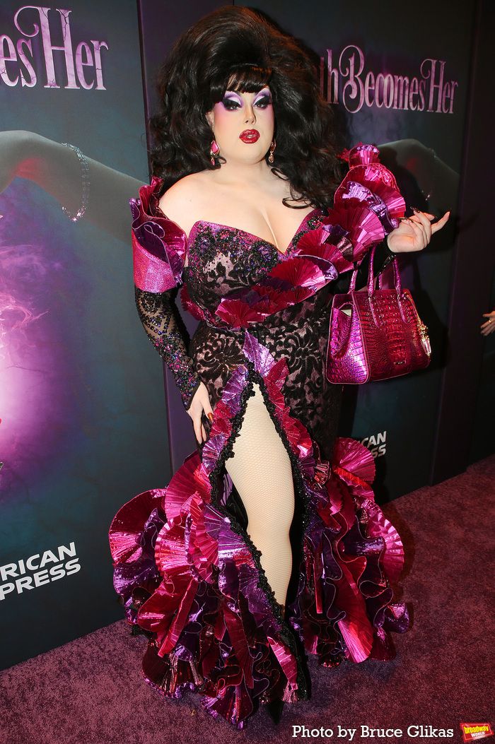 Photos: Stars Arrive at DEATH BECOMES HER on Opening Night — photo 74 of 87