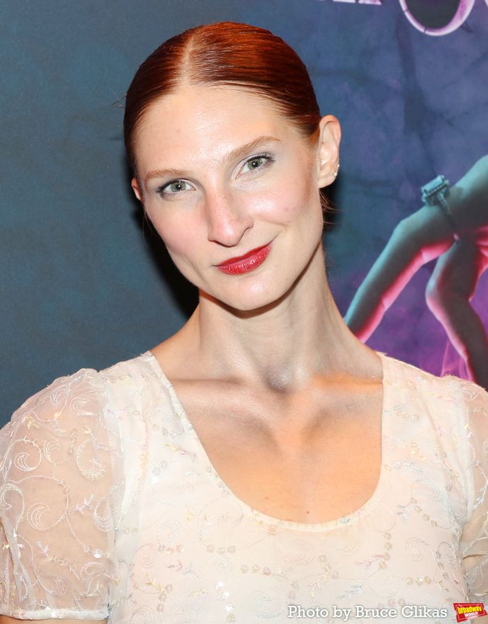 Photos: Stars Arrive at DEATH BECOMES HER on Opening Night — photo 77 of 87