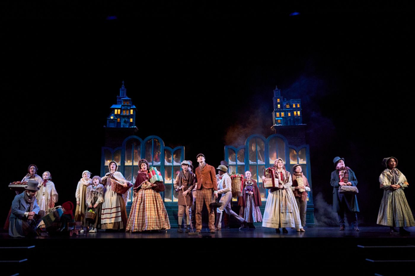 Photos: A CHRISTMAS CAROL at Great Lakes Theater  Image