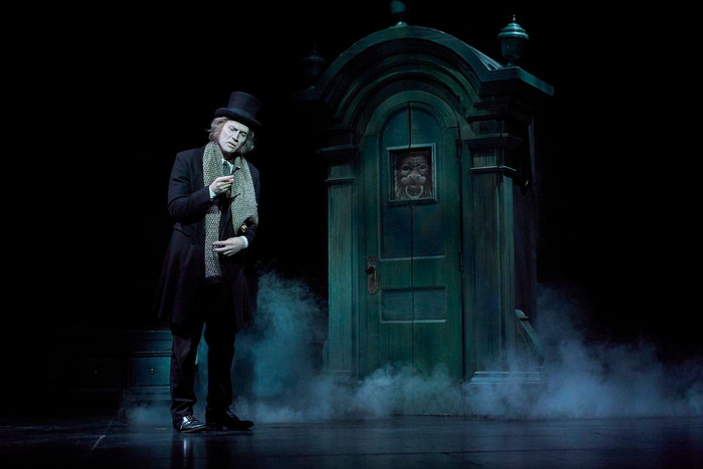 Photos: A CHRISTMAS CAROL at Great Lakes Theater  Image